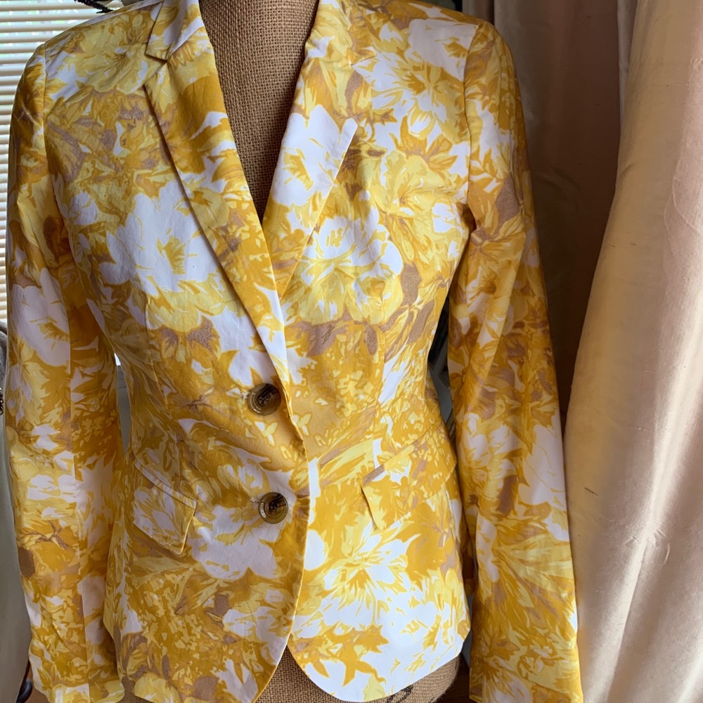 Talbots New Tailored Flower Jacket